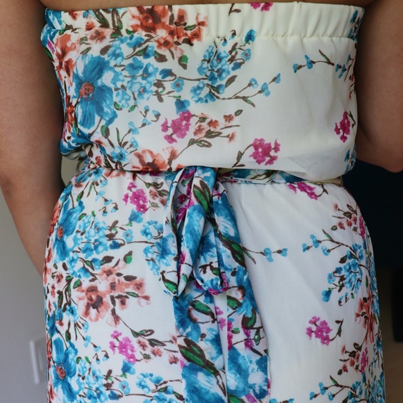 Foreign Exchange Blue and White Floral Maxi Dress - Picture 9 of 11